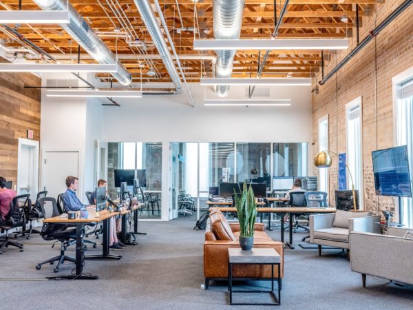 How a Clean Workspace Impacts Worker Productivity